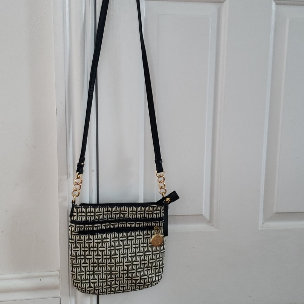 Tommy Hilfiger crossbody